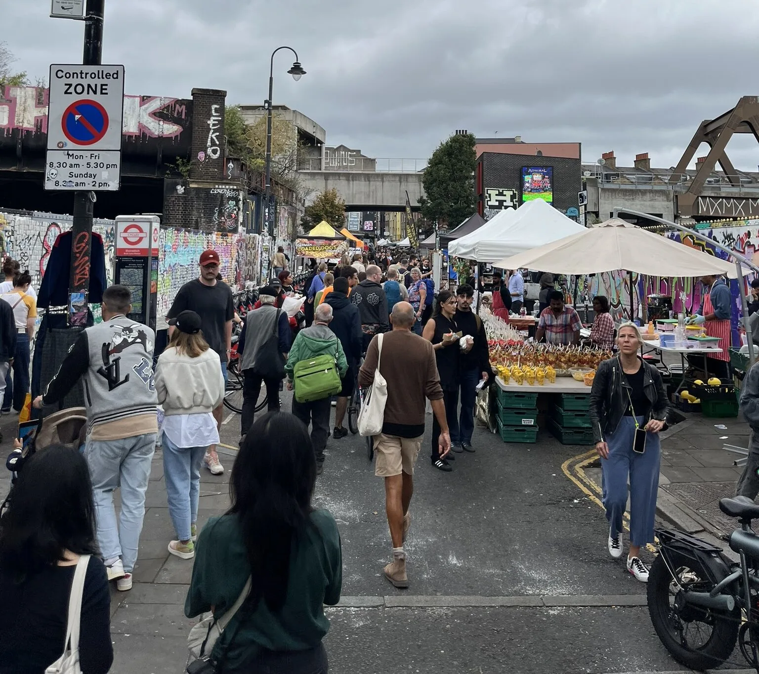 London's 4 Best Outdoor Street Food Markets and 1 to avoid