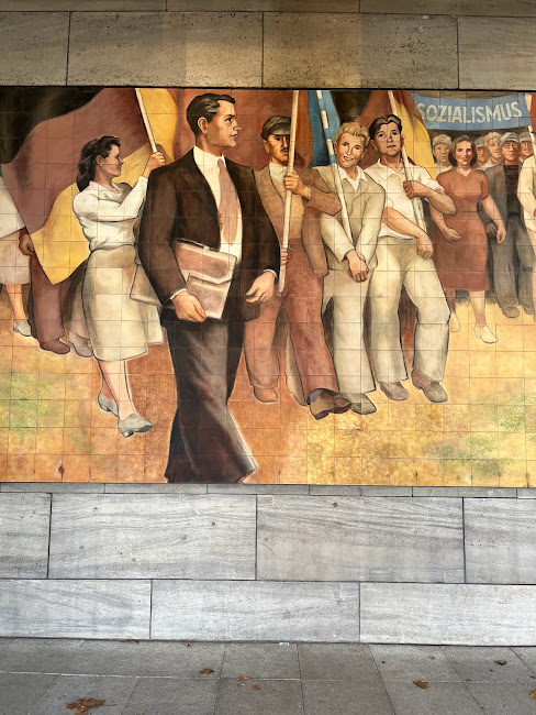 socialist mural in berlin germany