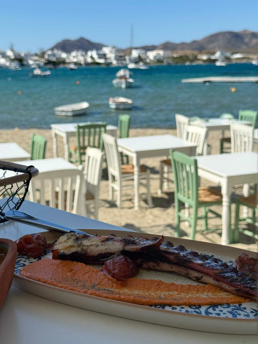 7 Best Restaurants in Milos, Greece And 1 to Skip