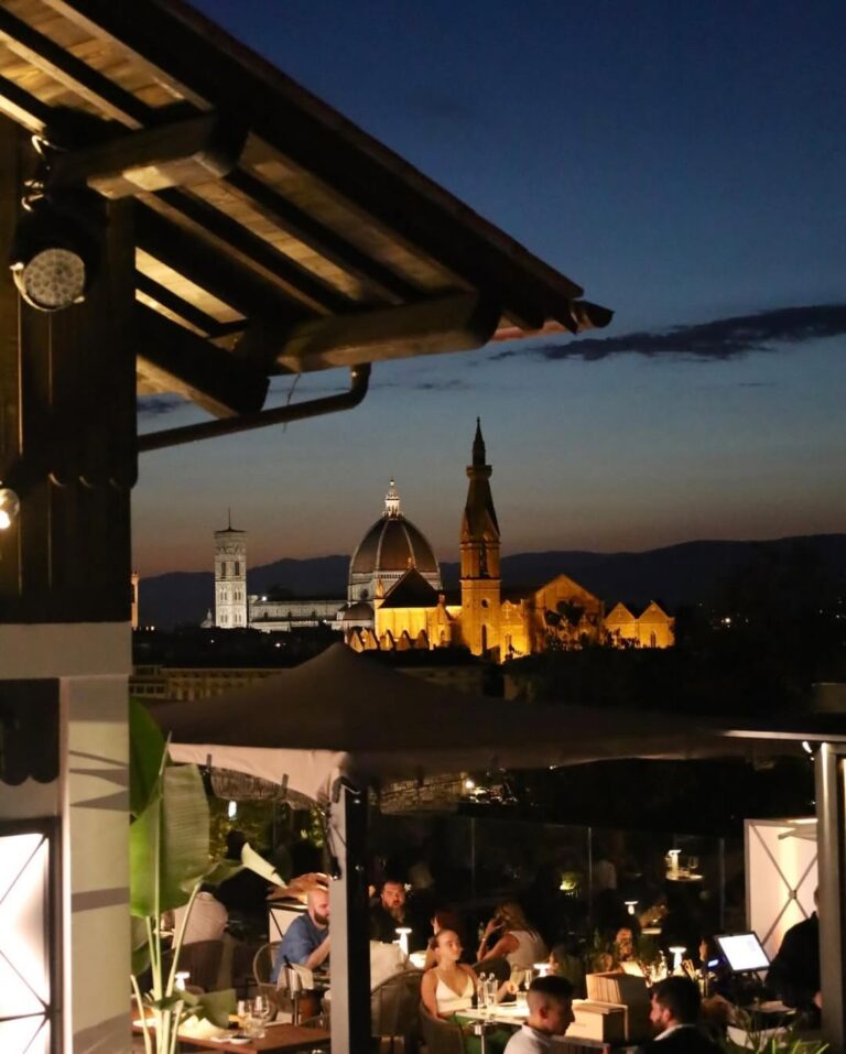 Nightlife in Florence Italy, from Artist's Bars to Hidden Bakeries