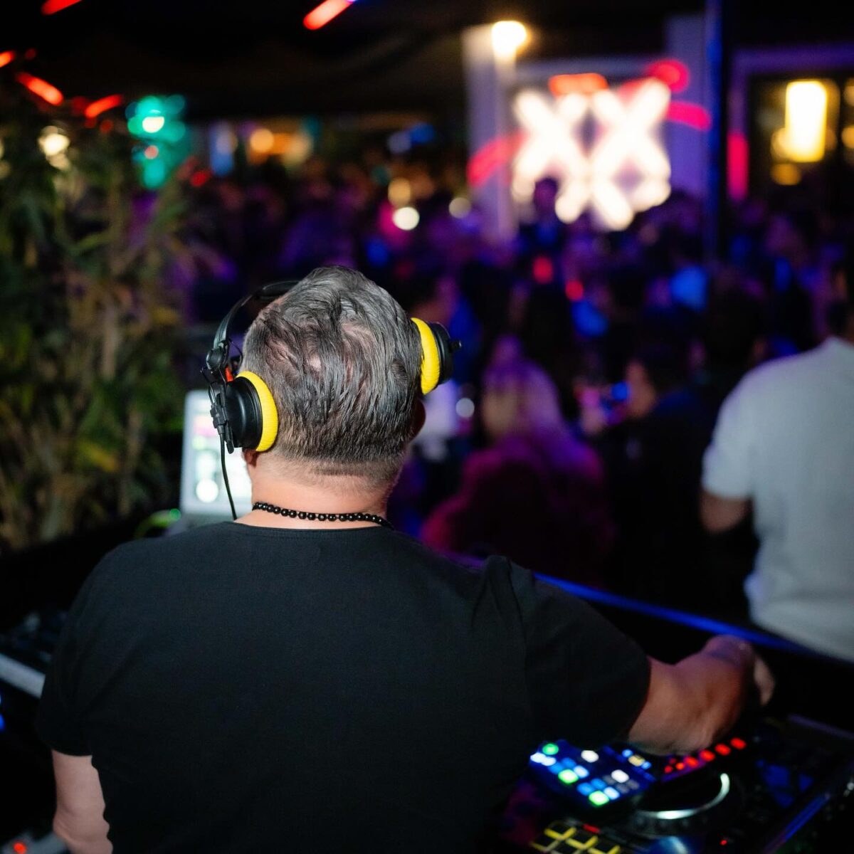 Nightlife in Florence Italy, from Artist's Bars to Hidden Bakeries