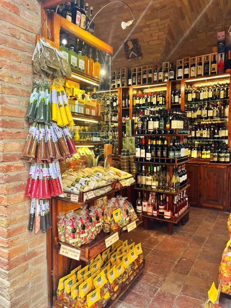 The entrance to Mangius Enogastronomia deli in San Gimignano