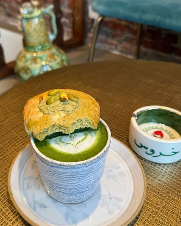 Pistachio and saffron cookies with matcha