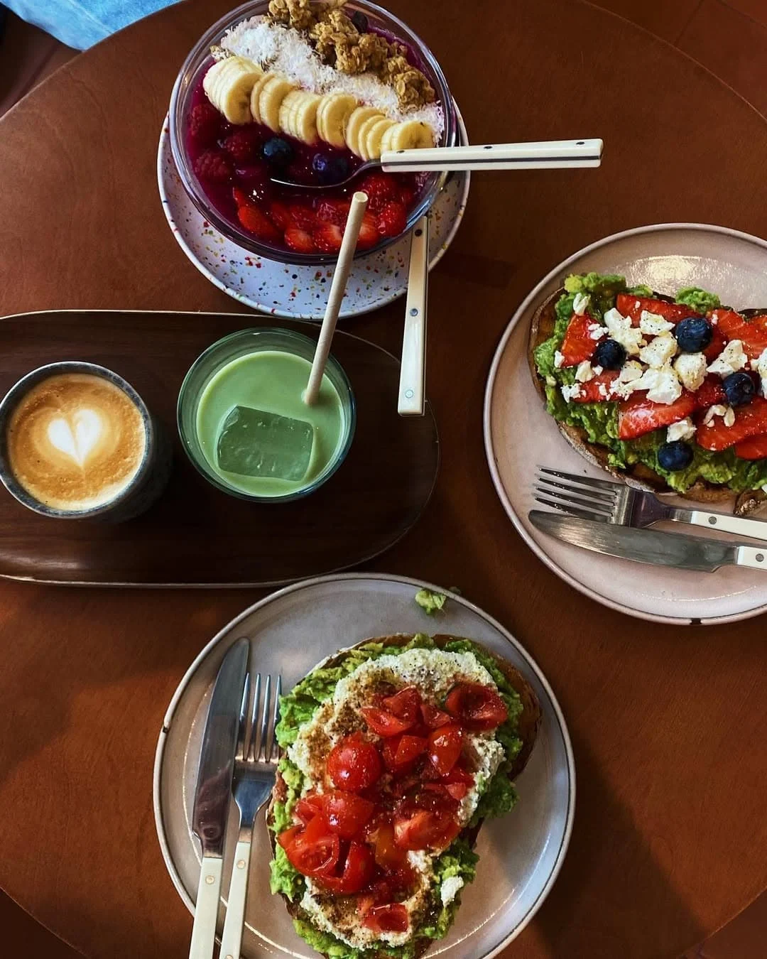 Brunch vibes at La Cala near the beach in Barcelona