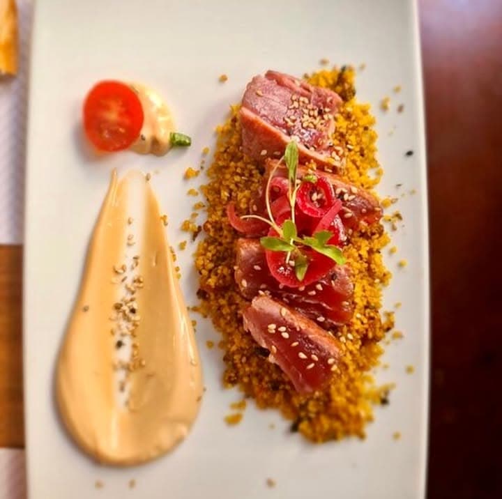 La Brunilda's tuna tataki in Seville