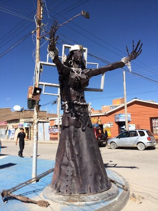 An art statue at Uyuni town
