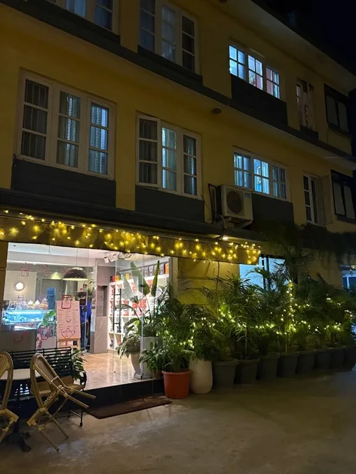 Exterior of Deli Akuj Cafe
