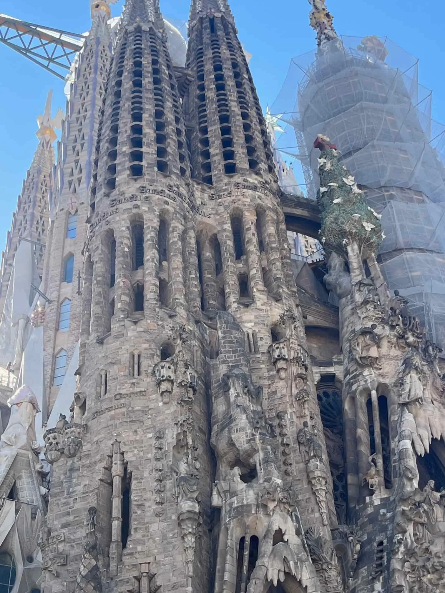 La Sagrada Família Basilica from the outside