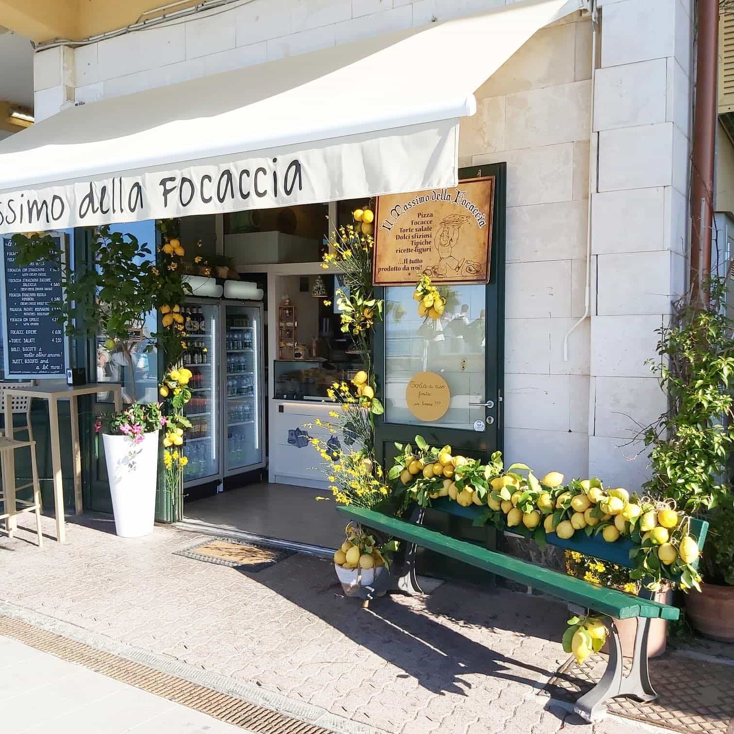 Exterior of Il Massimo della Focaccia