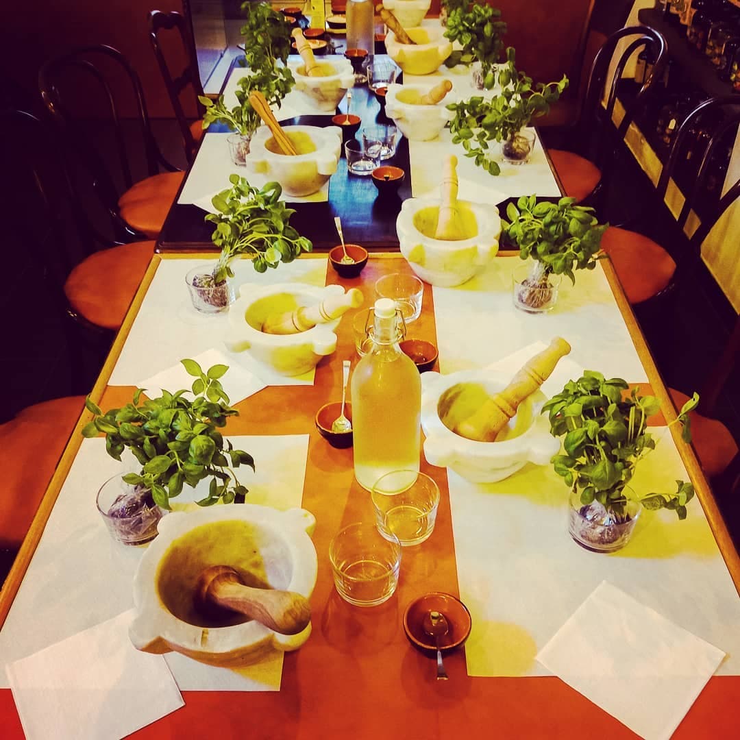 Pesto making class