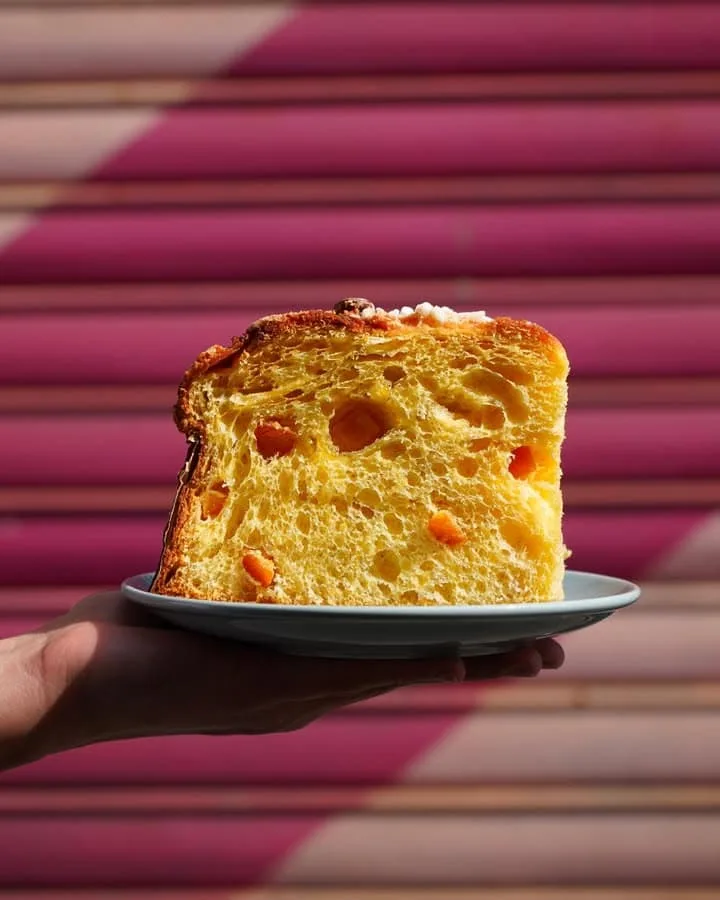 Classic panettone with fruit