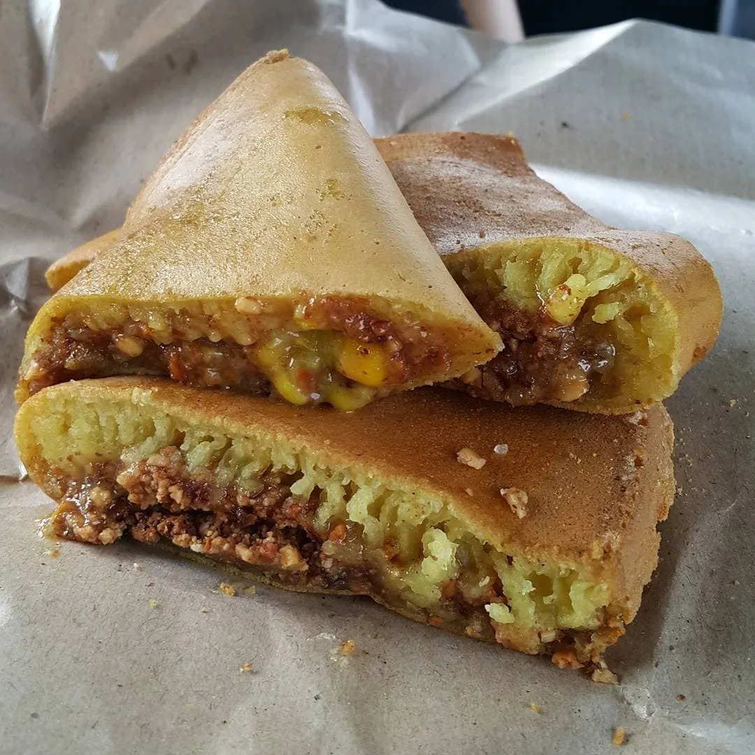 This sweet street food is stuffed with peanuts, sugar and corn
