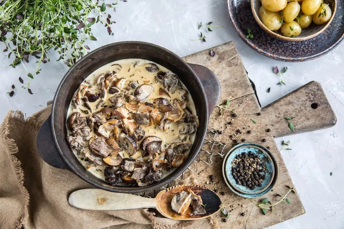 finnbiff is one of the most popular norwegian foods made from sauteed reindeer