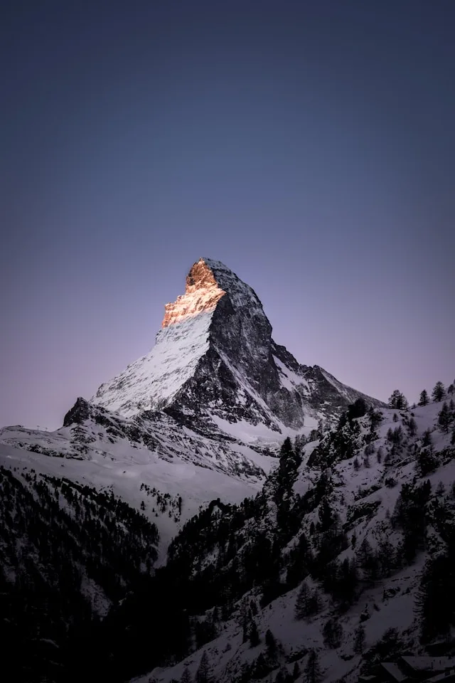 the matterhorn is a mountain in the swiss alps