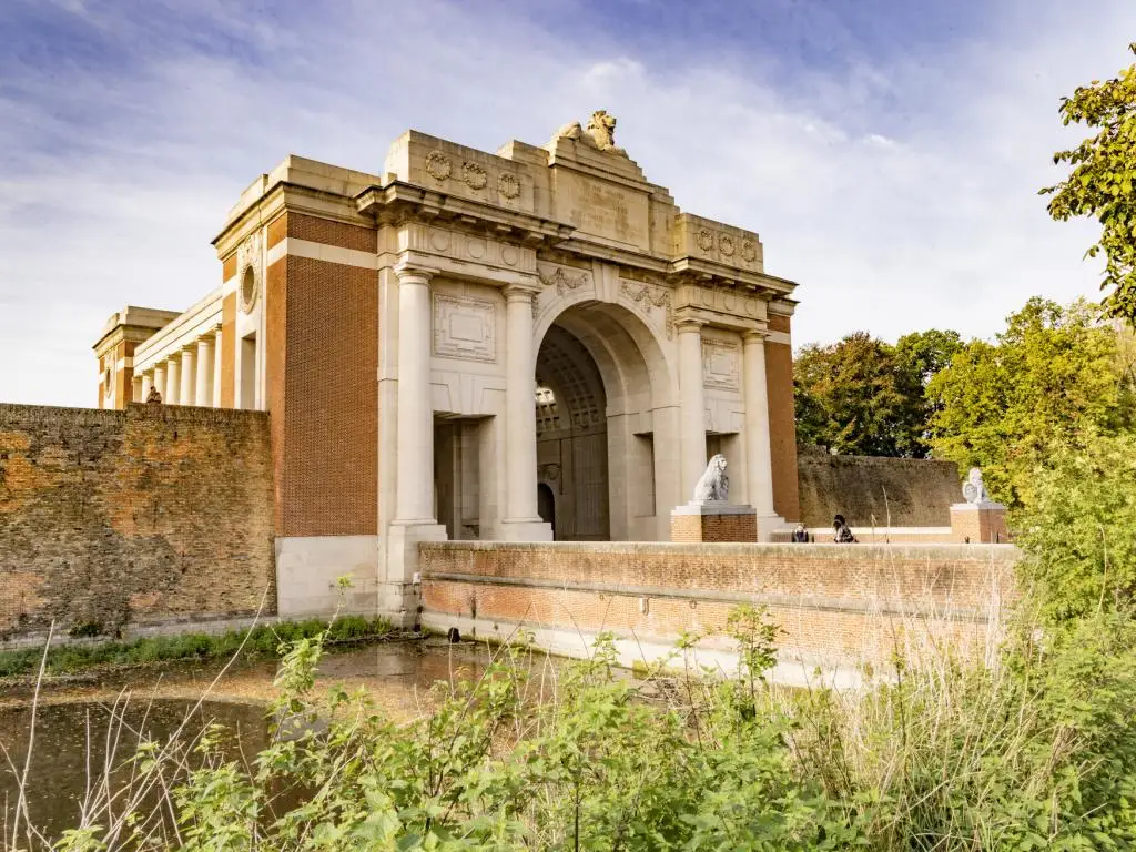 the menin gate is a memorial to soldiers killed in the first world war in ypres belgium