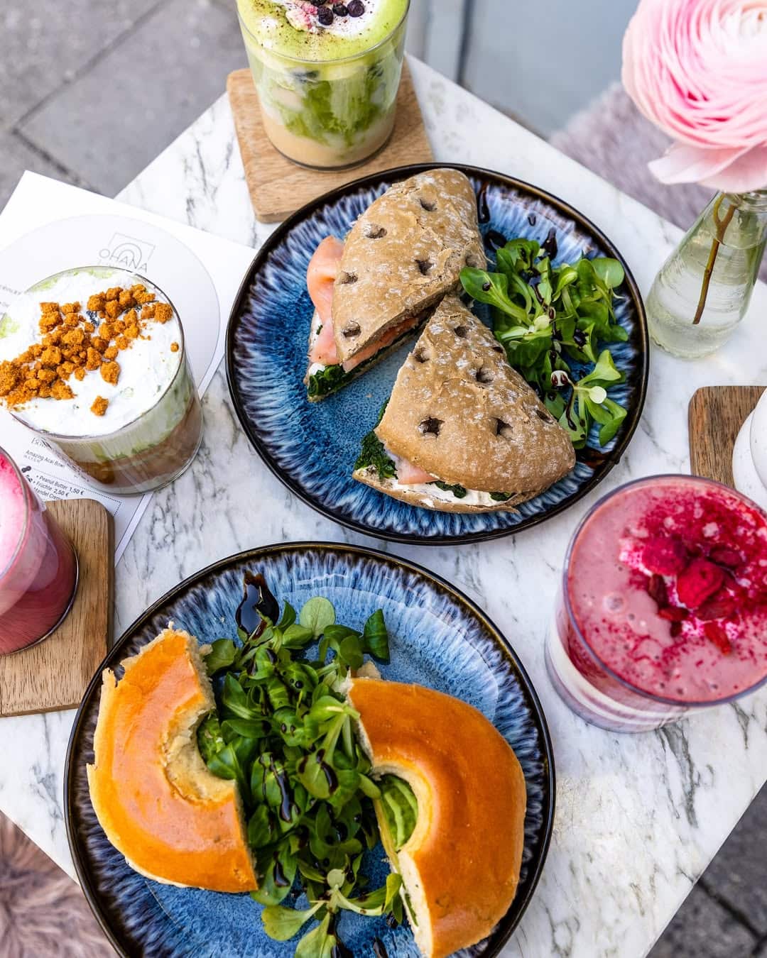 Bagels and smoothies