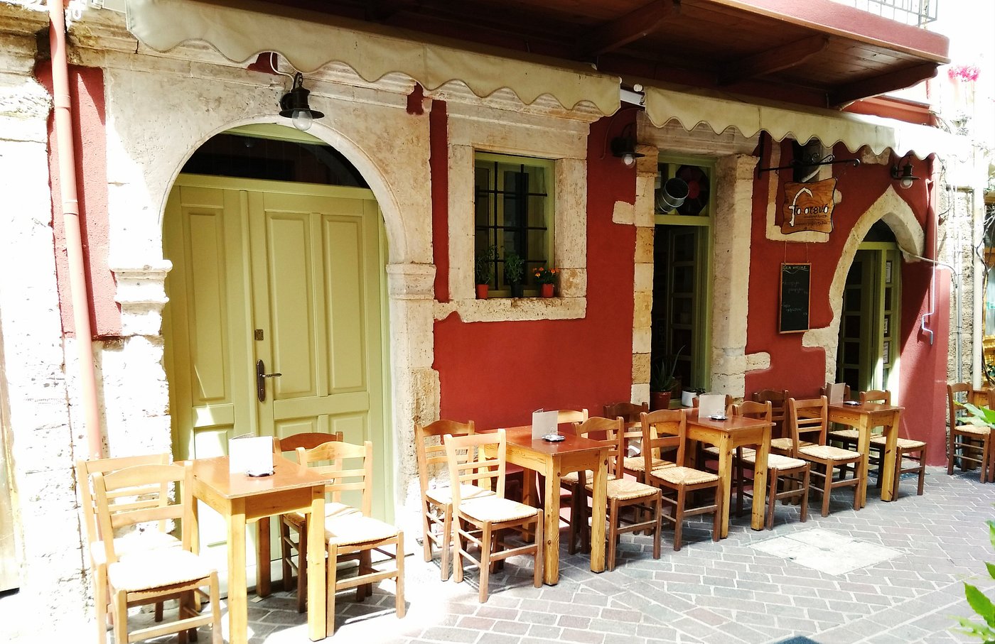 Cretan restaurant To Steno in Chania