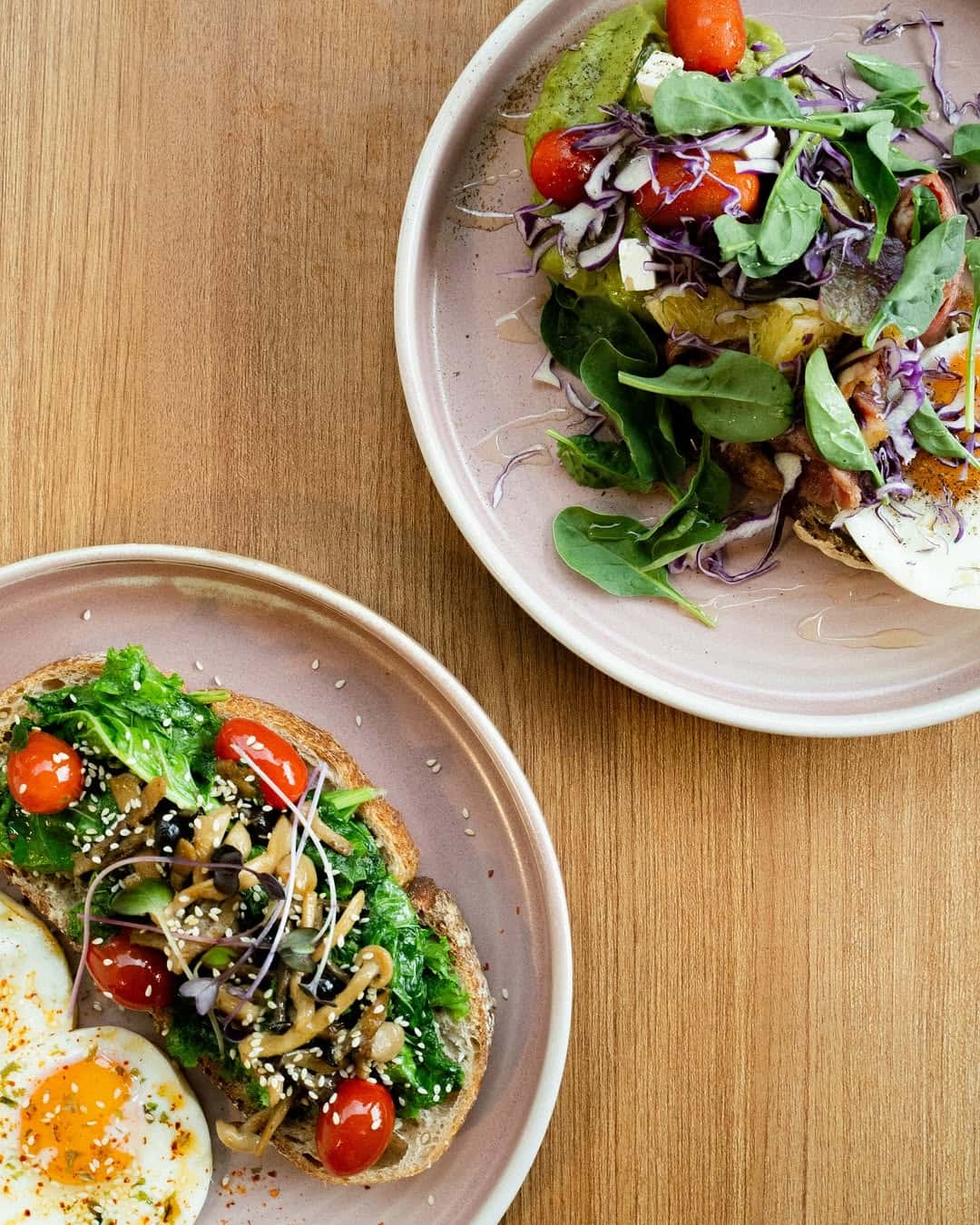 Fresh vegetarian toasts that pop with color
