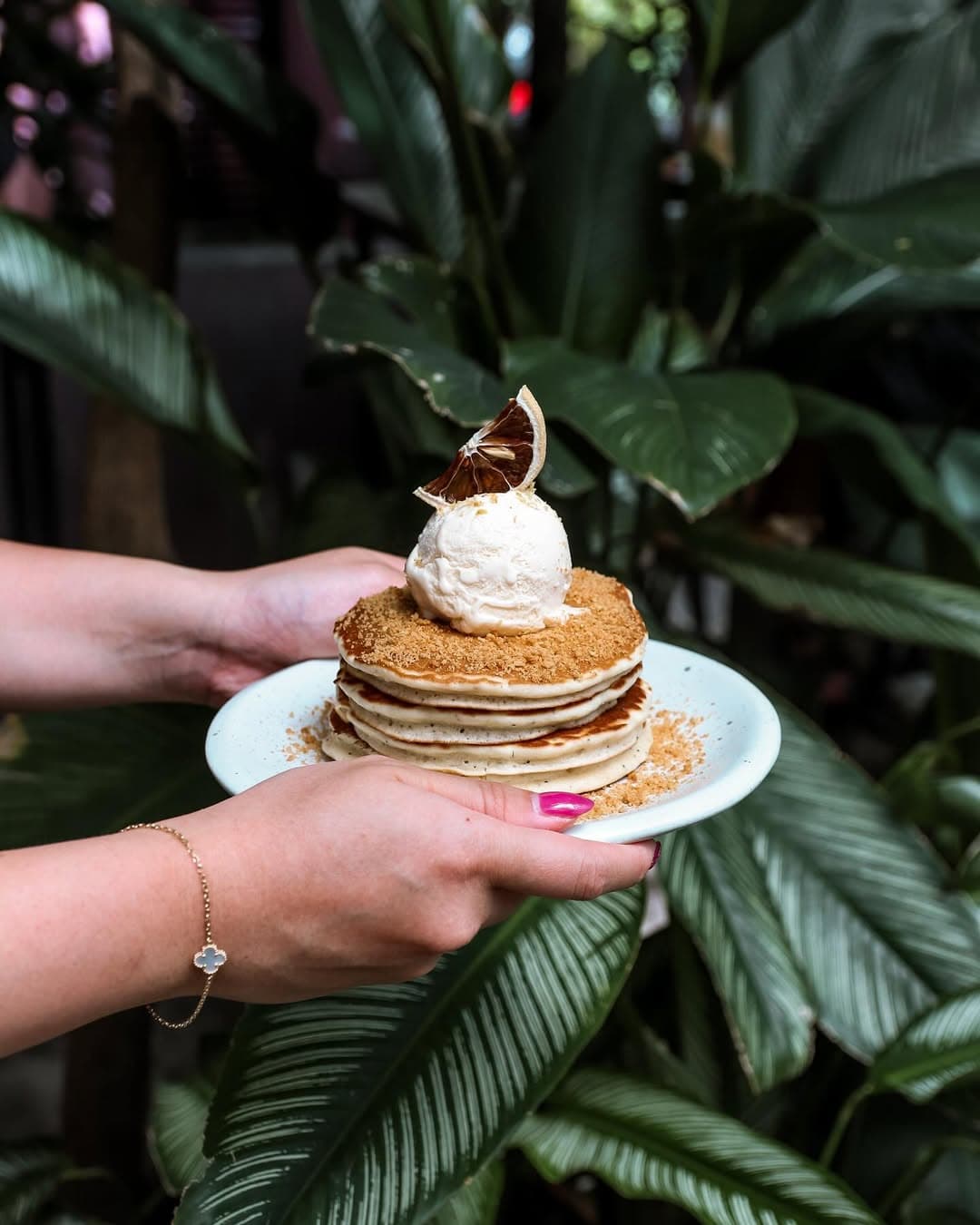 Yummy flapjack stacks at FEEKA