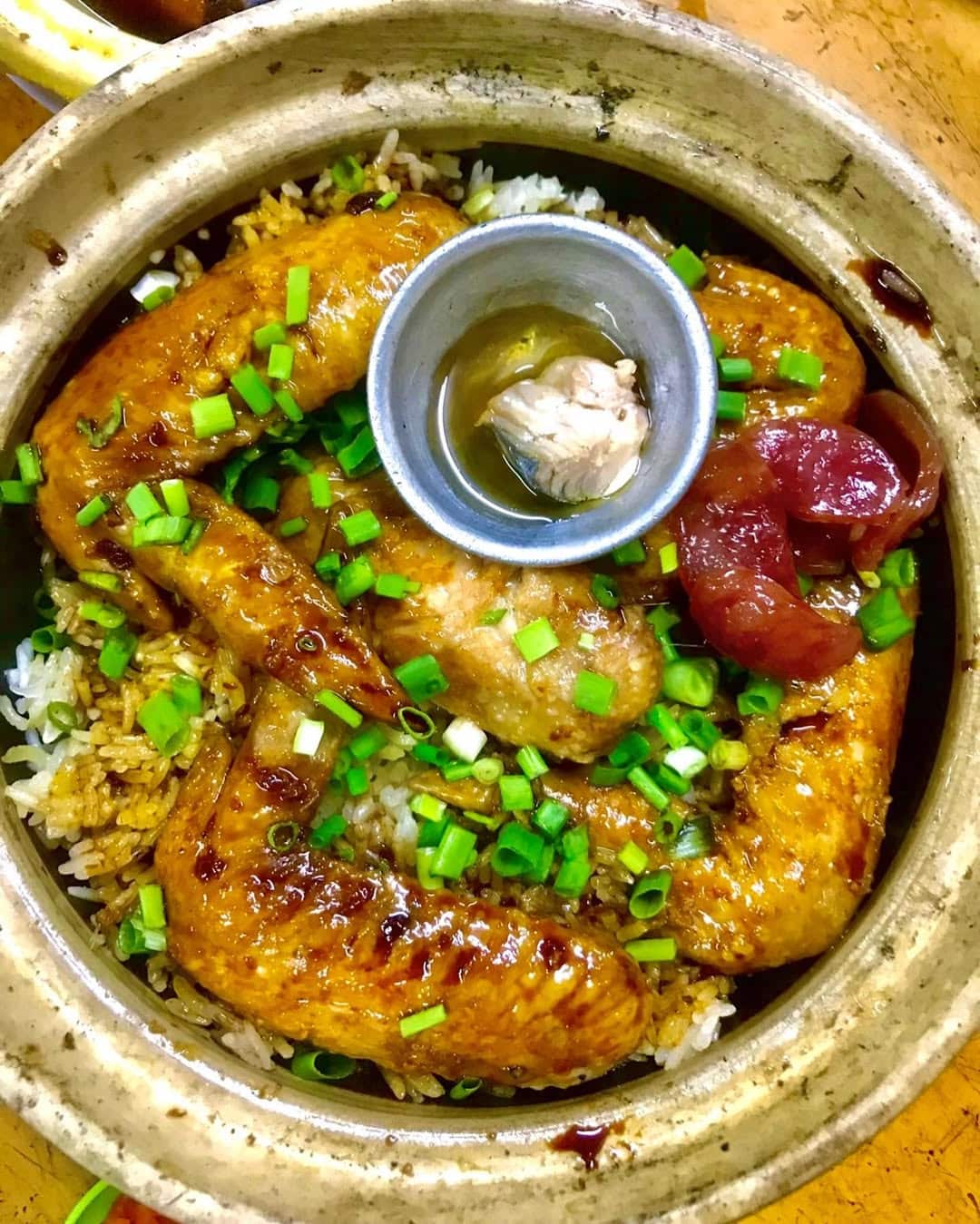 Traditonal Claypot chicken rice