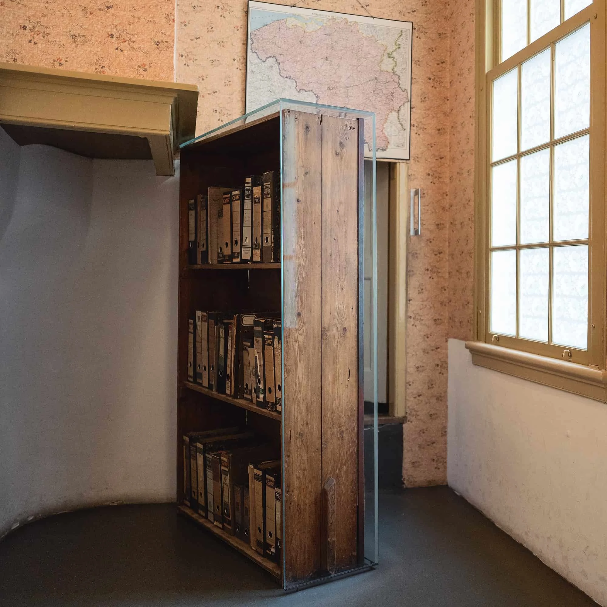 The secret bookcase at the Anne Frank Museum