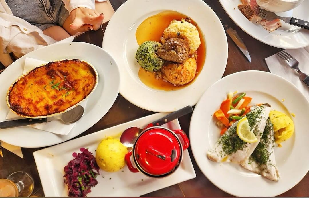 A selection of tradtional Dutch foods