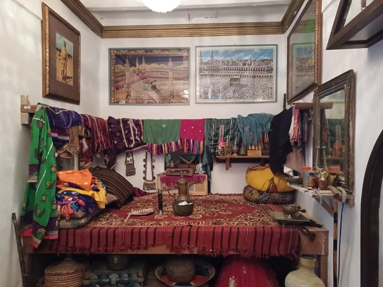 traditional omani garments on display at the place and people museum in mutrah muscat oman