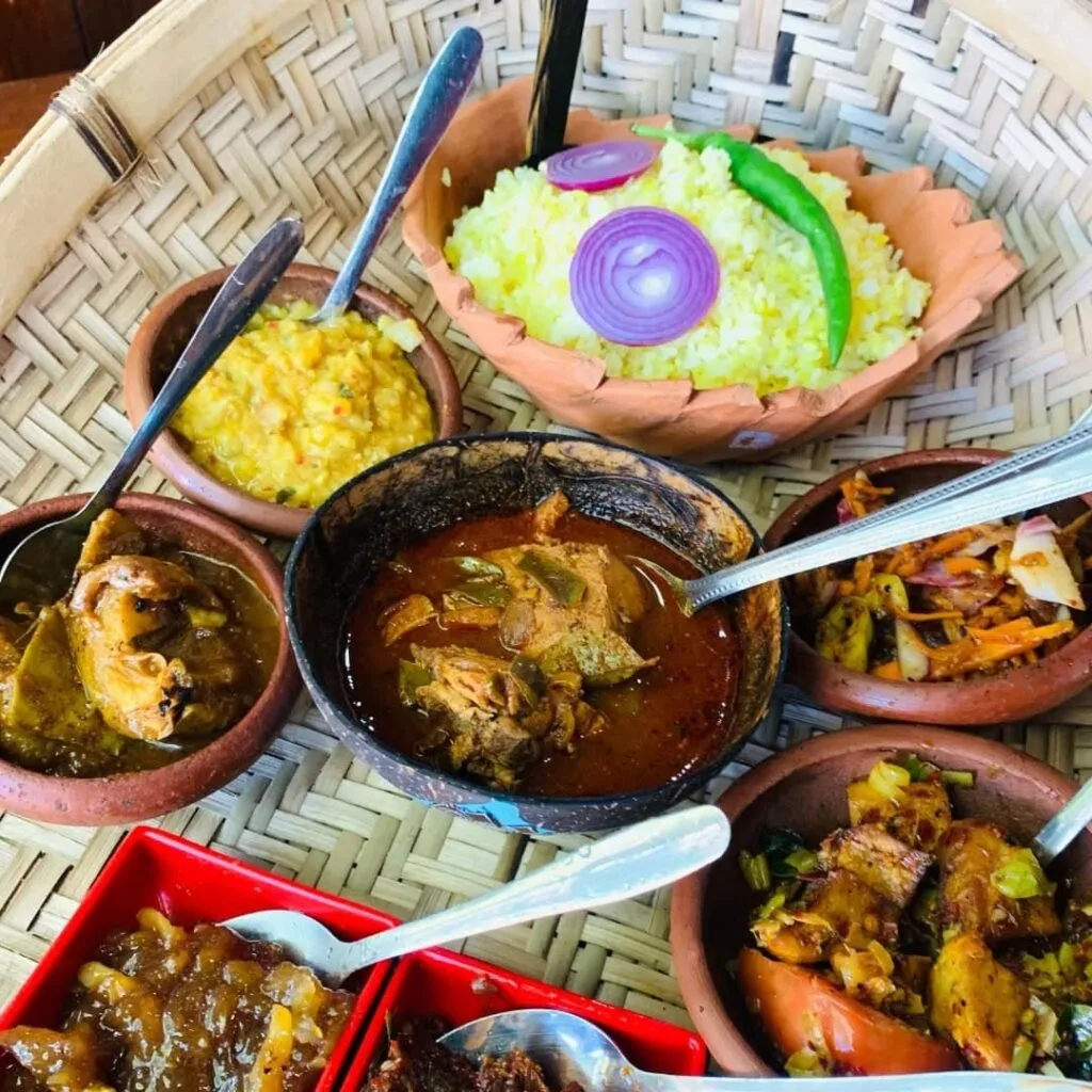 A proper Sri Lankan curry