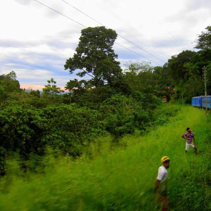 train travel sri lanka