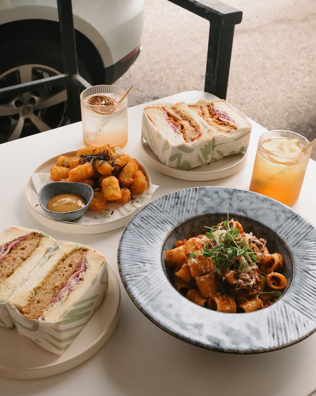 Pasto, sando, tots and drinks