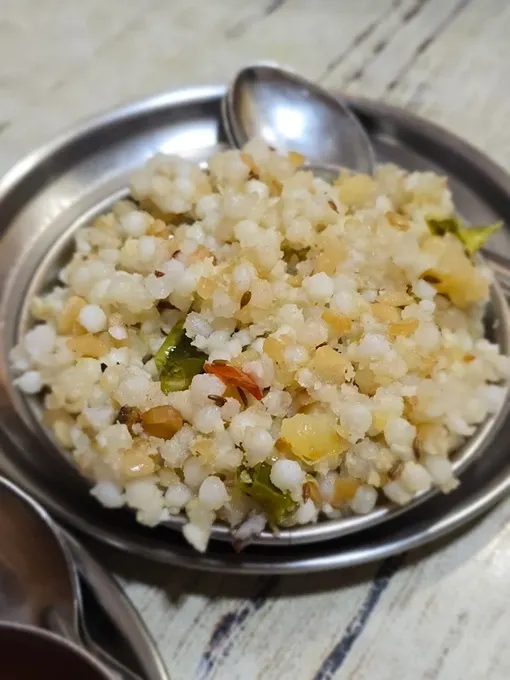 Kichidi, Indian breakfast food