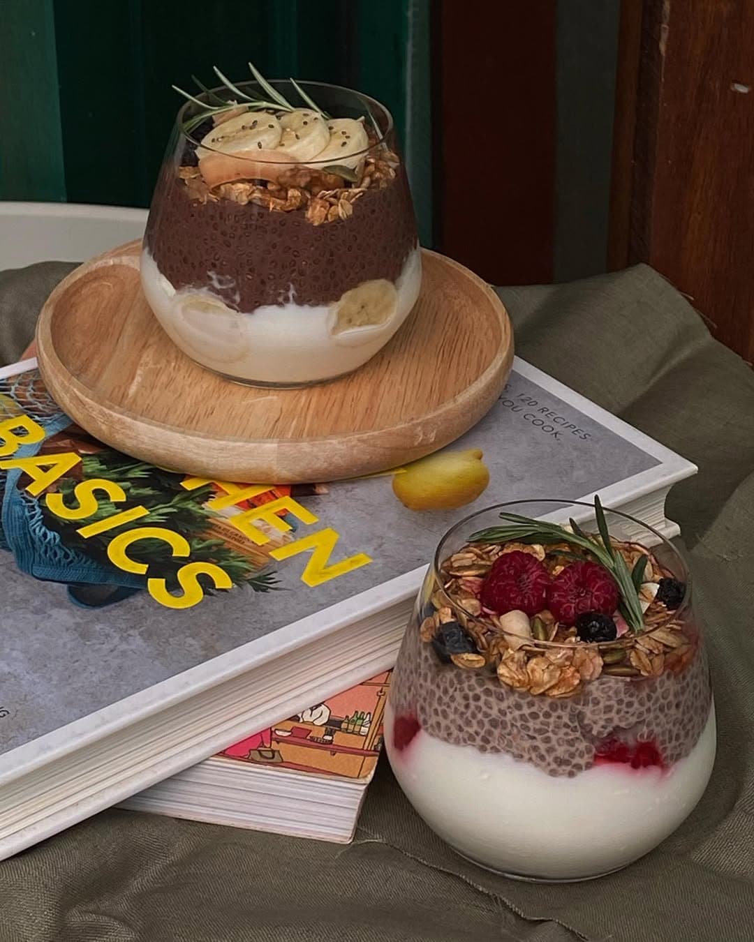 Breakfast chia seed pots including chocolate and a berry muesli options
