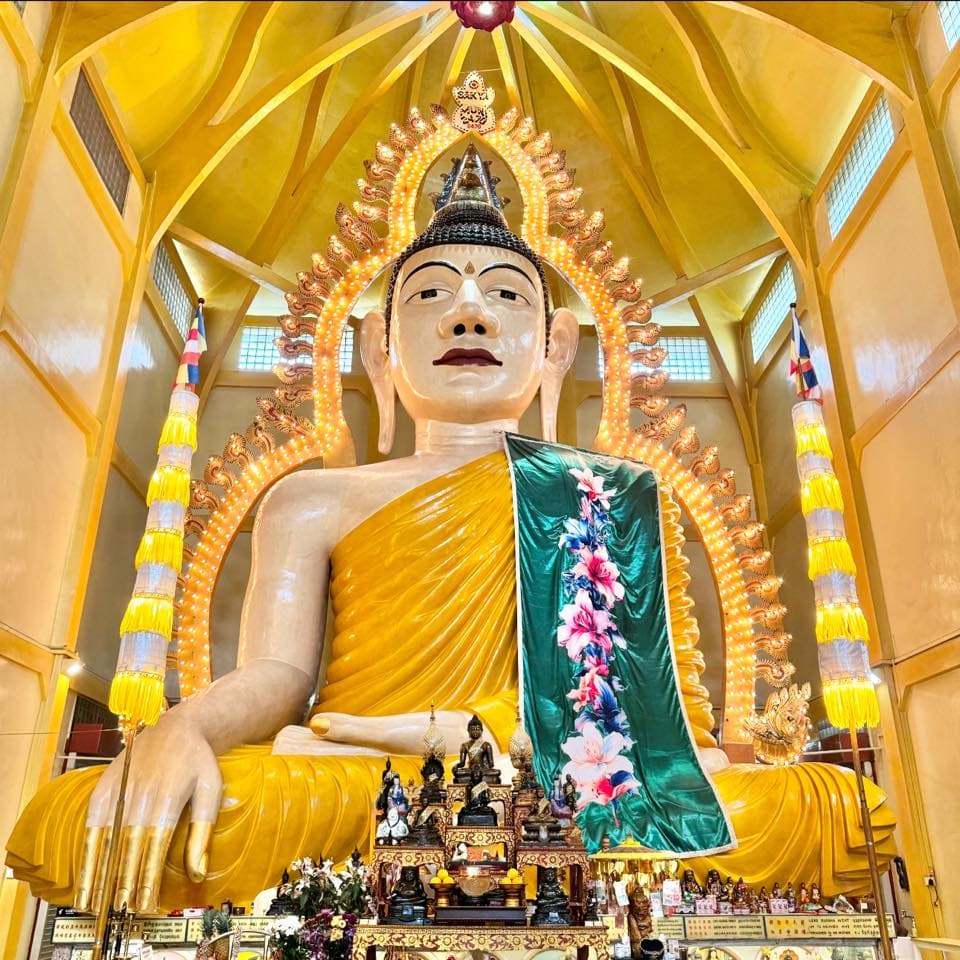 Inside Sakya Muni Buddha Gaya Temple