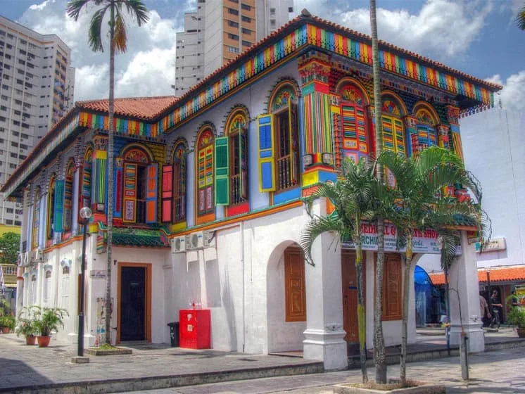The colorful House of Tan Teng Niah from the outside