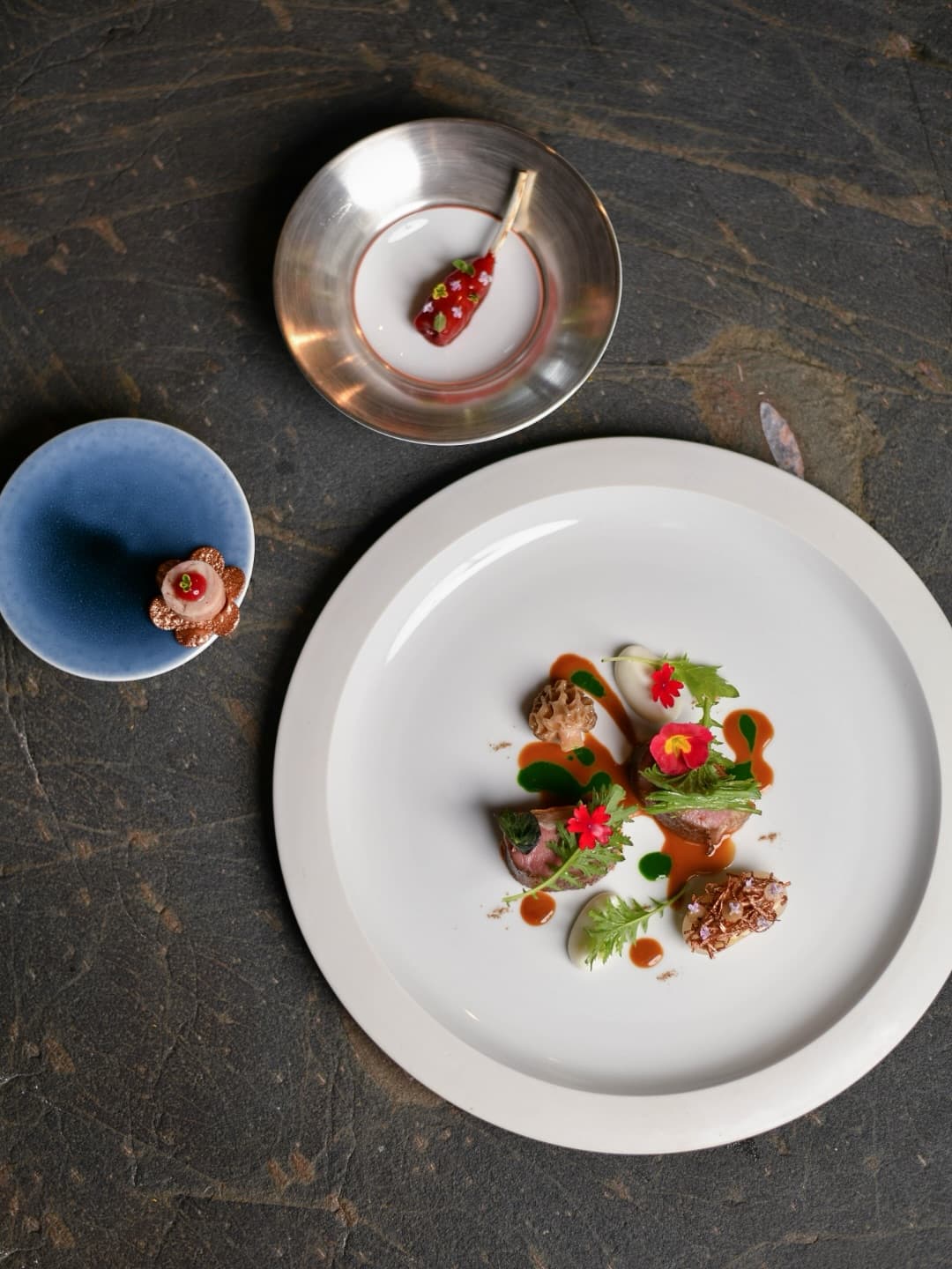 Courses from 3 Michelin starred restaurant in Milan