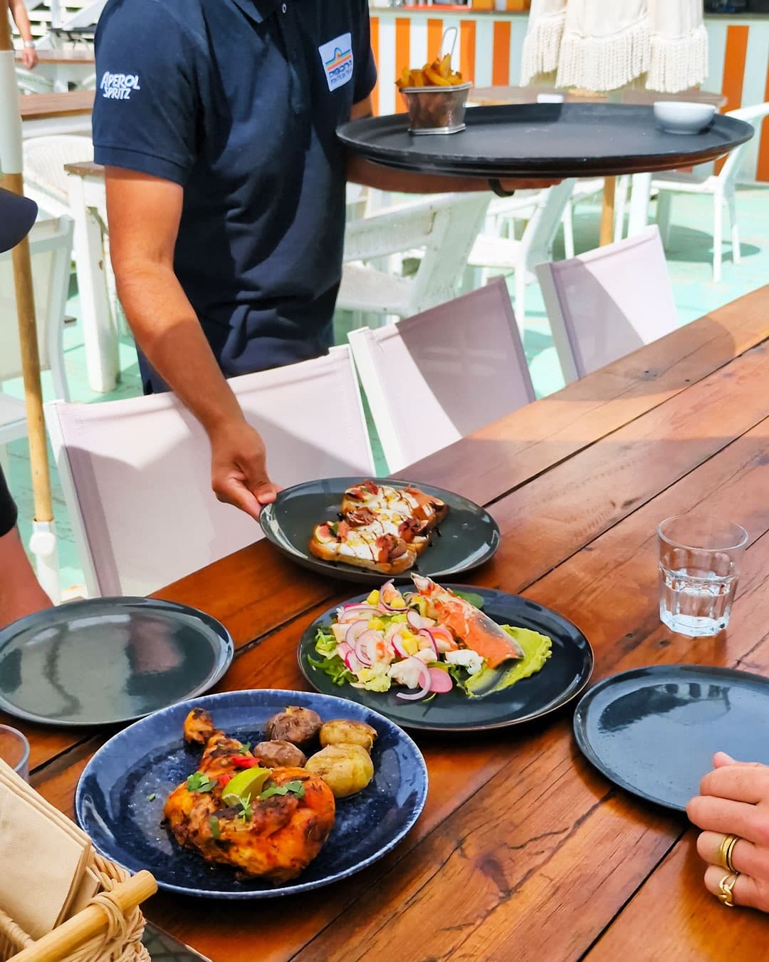 Food at Praia Piscina beach club