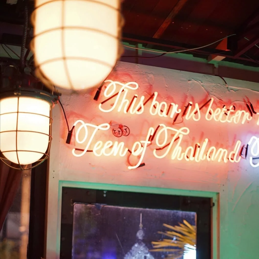 Neon signs and pendant lightss at Nophaburi