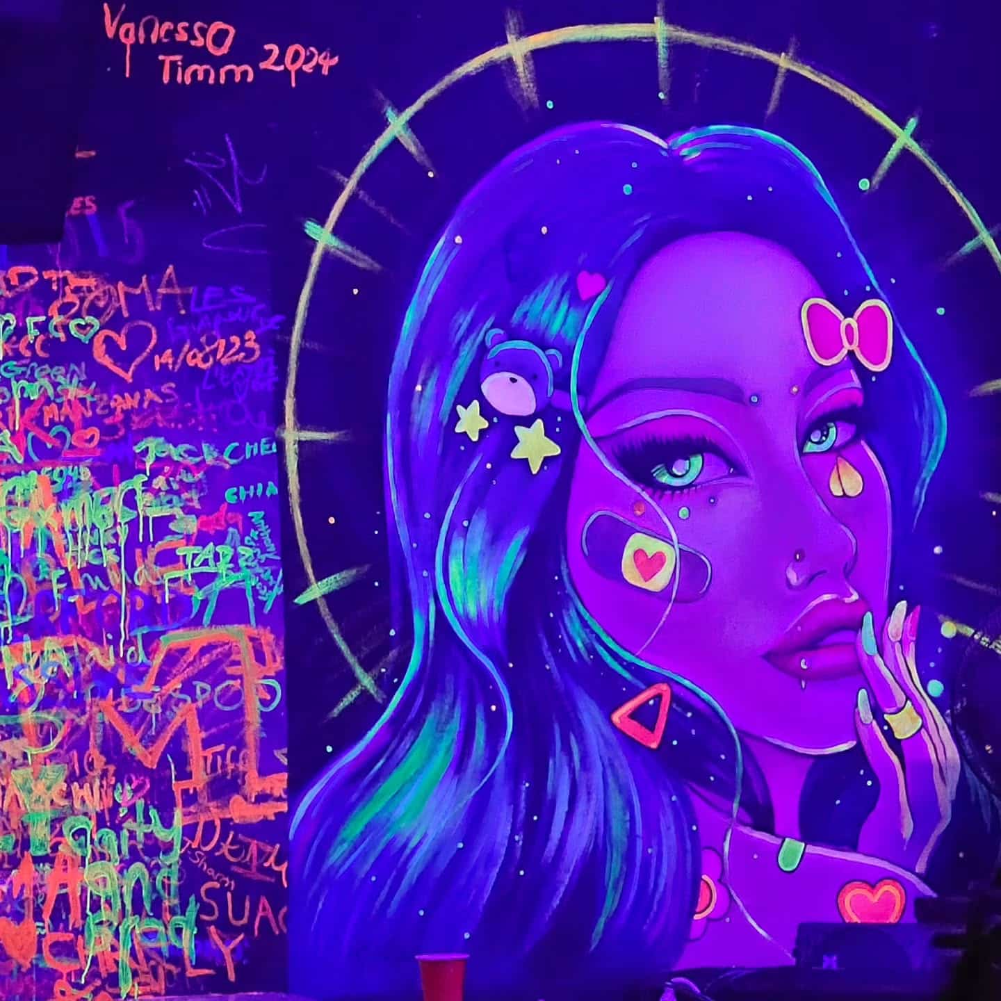 Blacklight club's neon artwork