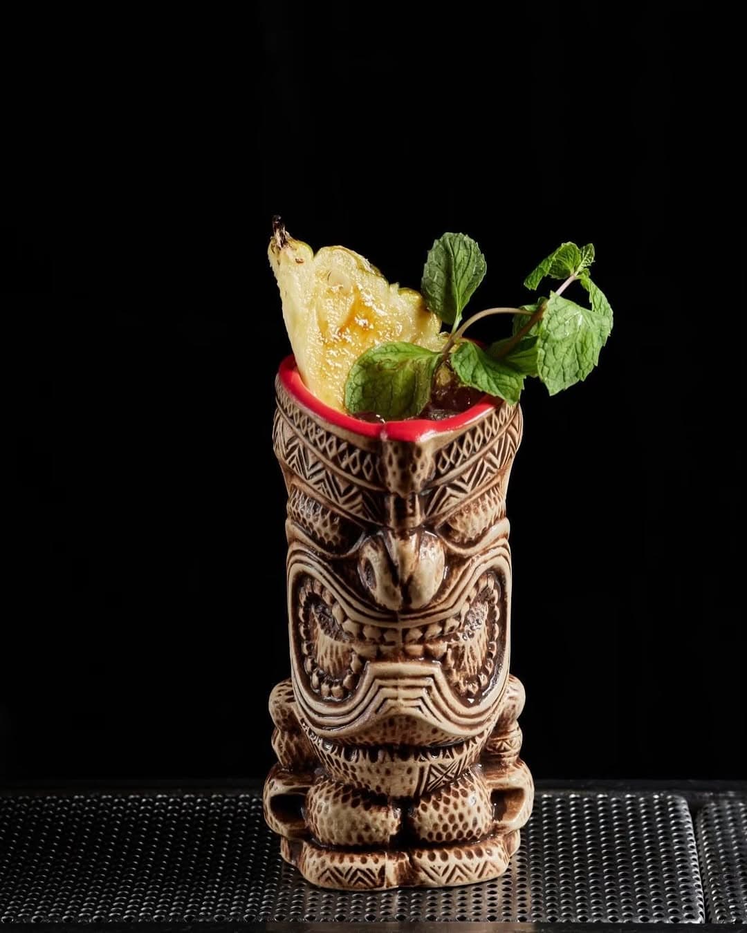 Tiki cocktail
