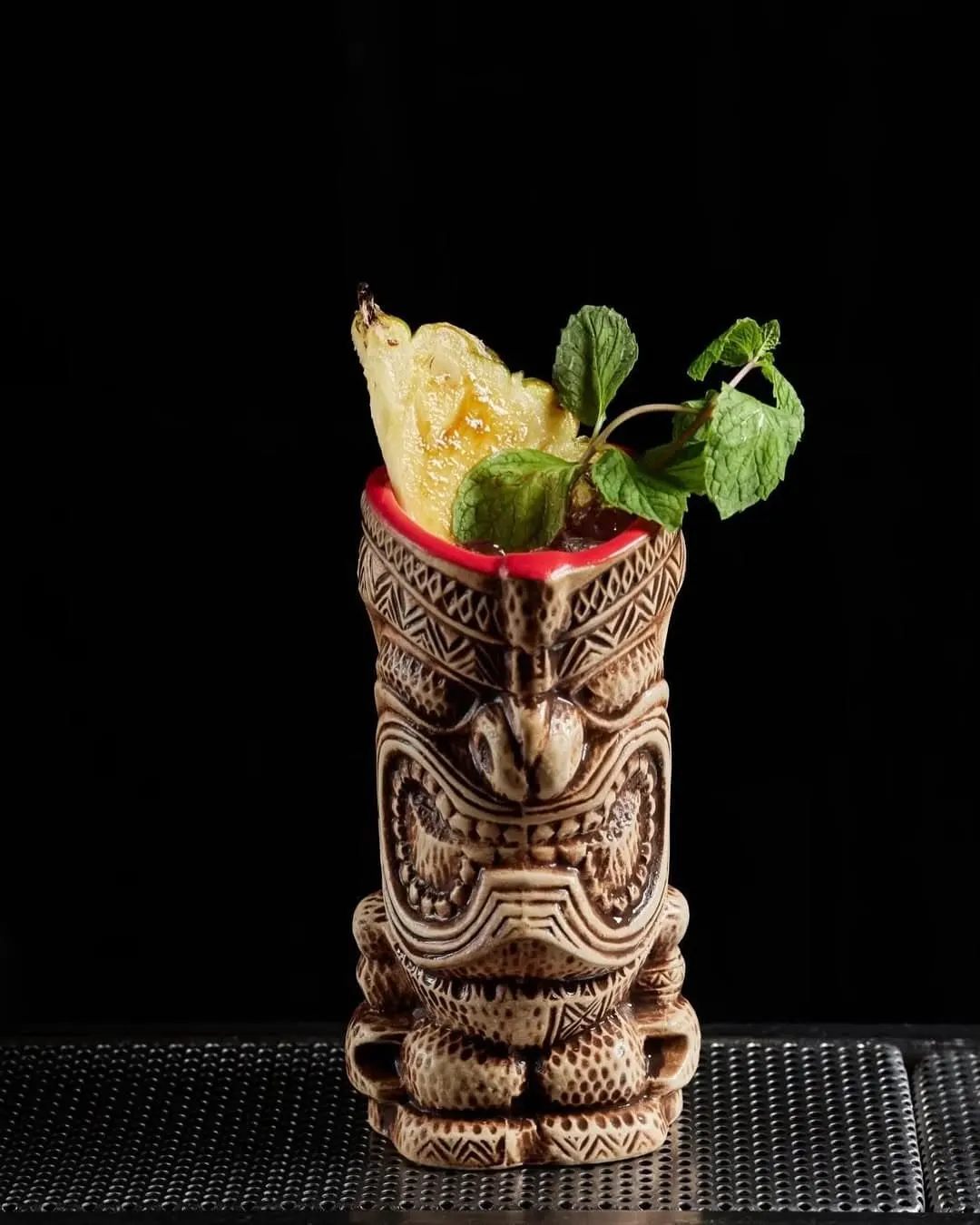 Tiki cocktail
