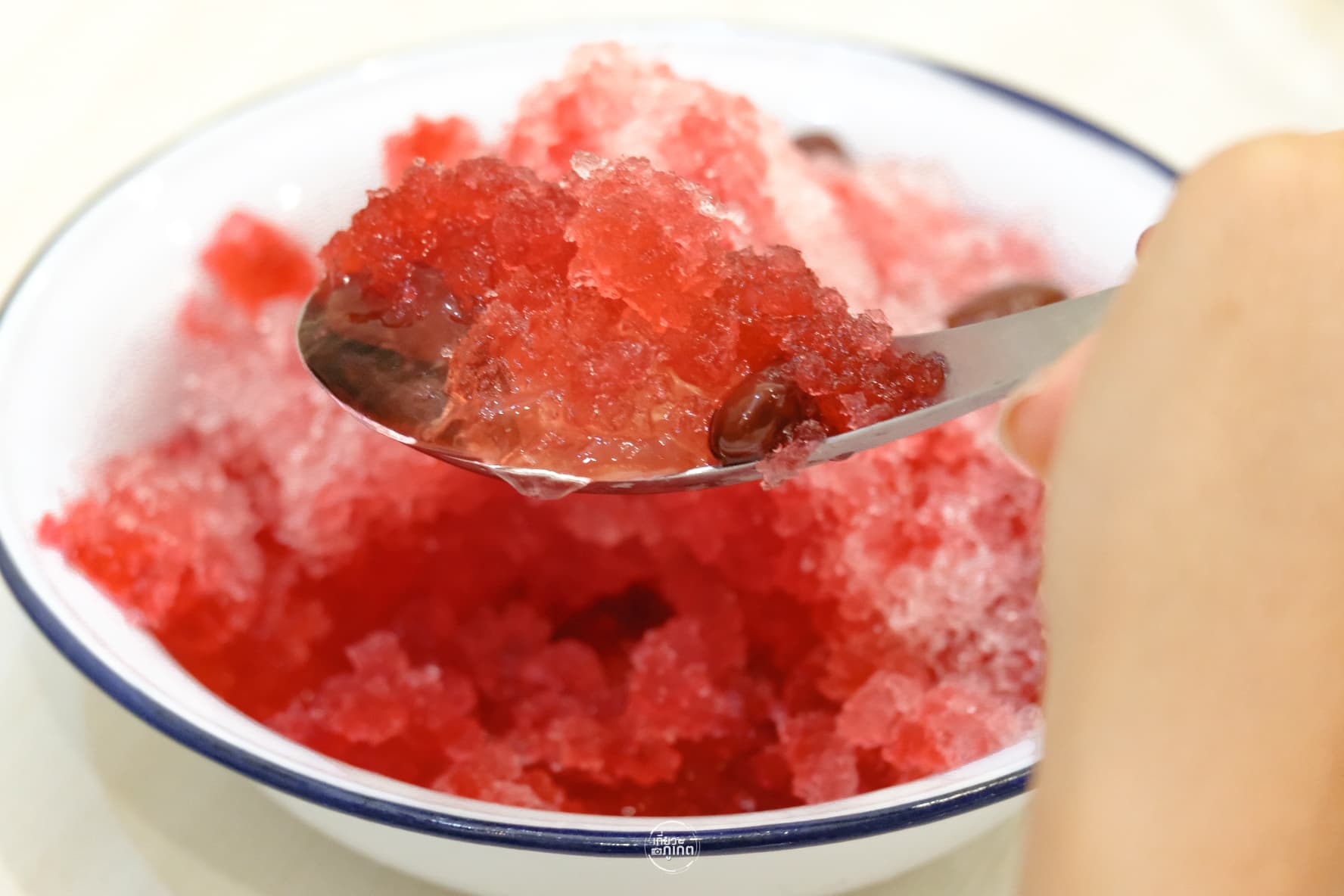 A classic o-aew with red syrup and red beans
