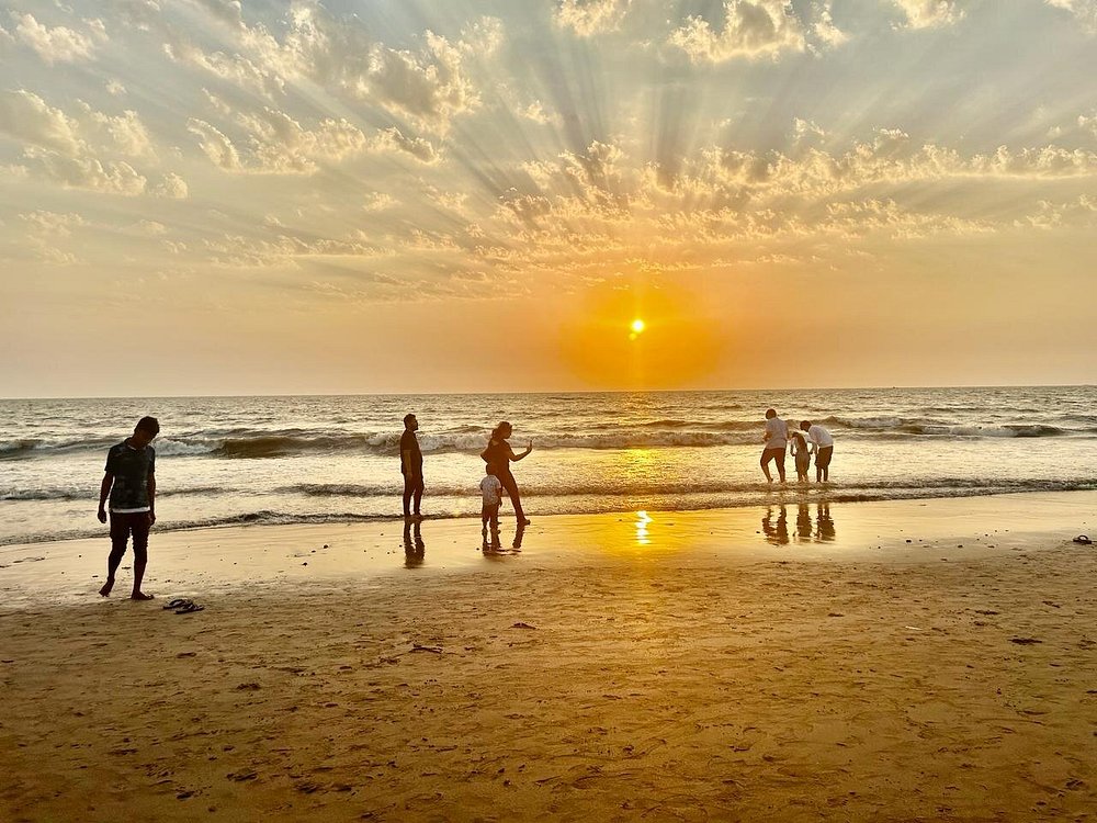 Sunset at Juhu Beach in Mumbai, India