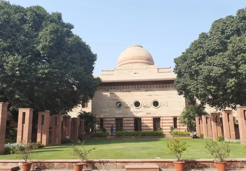 National Gallery of Modern Art in Mumbai, India