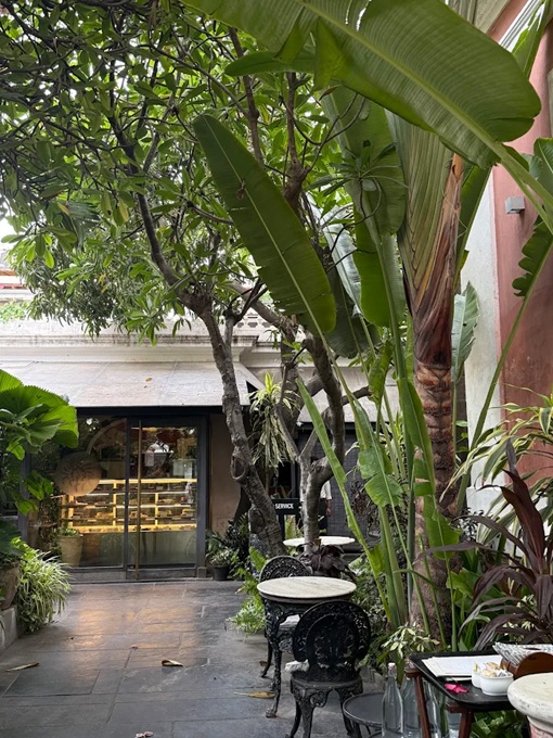 Coromandel Cafe in Pondicherry India 