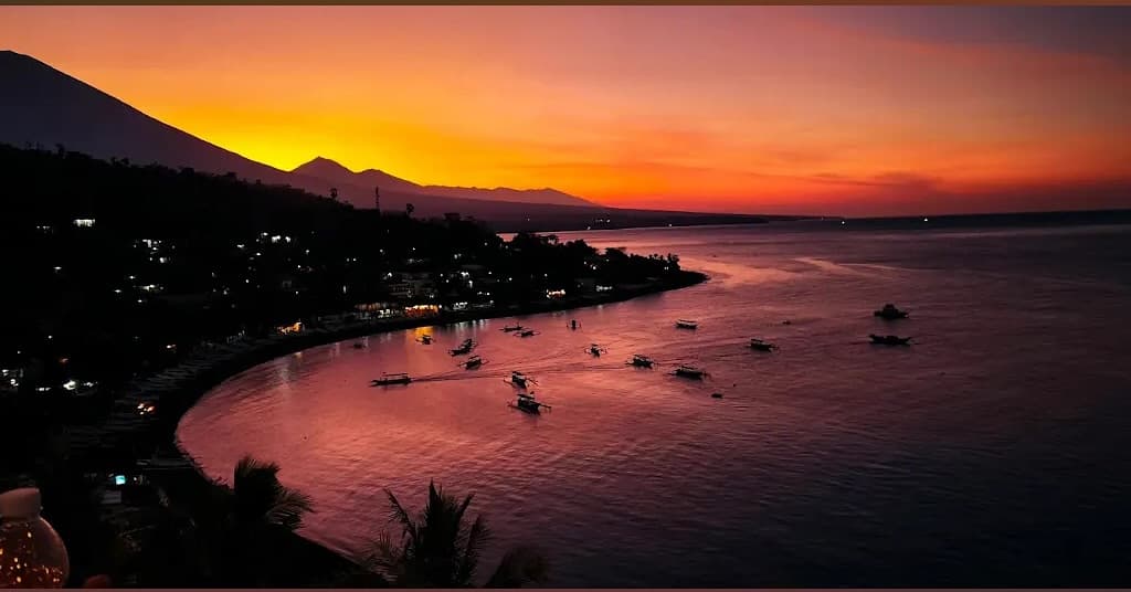 The views from this restaurant at sunset