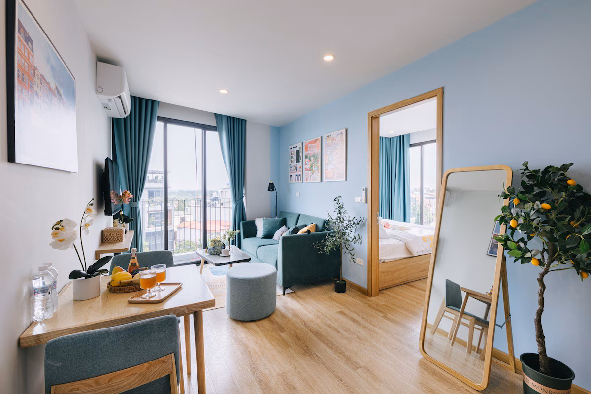 One bedroom apartment with balcony views, separate bedroom and lviing room