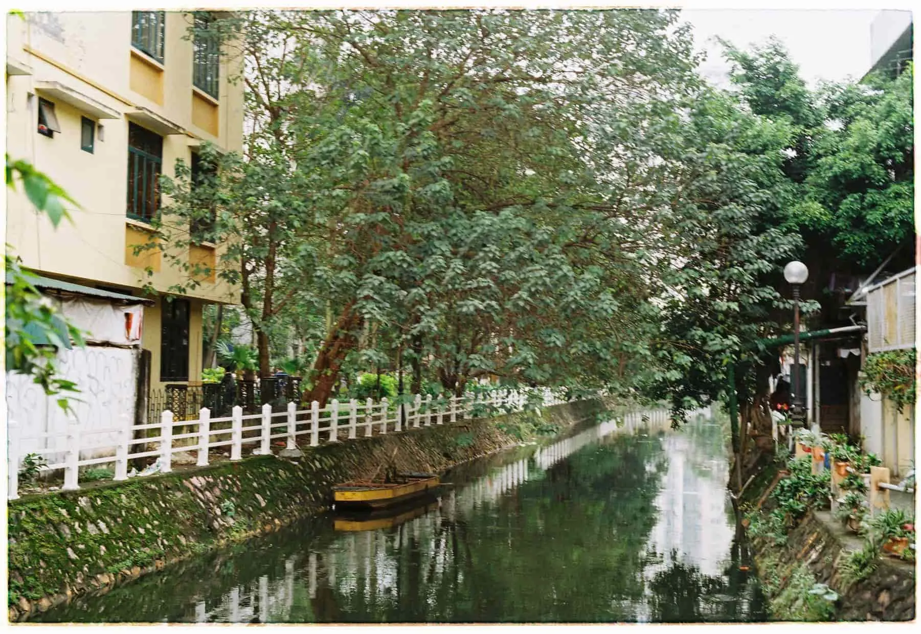 Canals running through Truc Bach