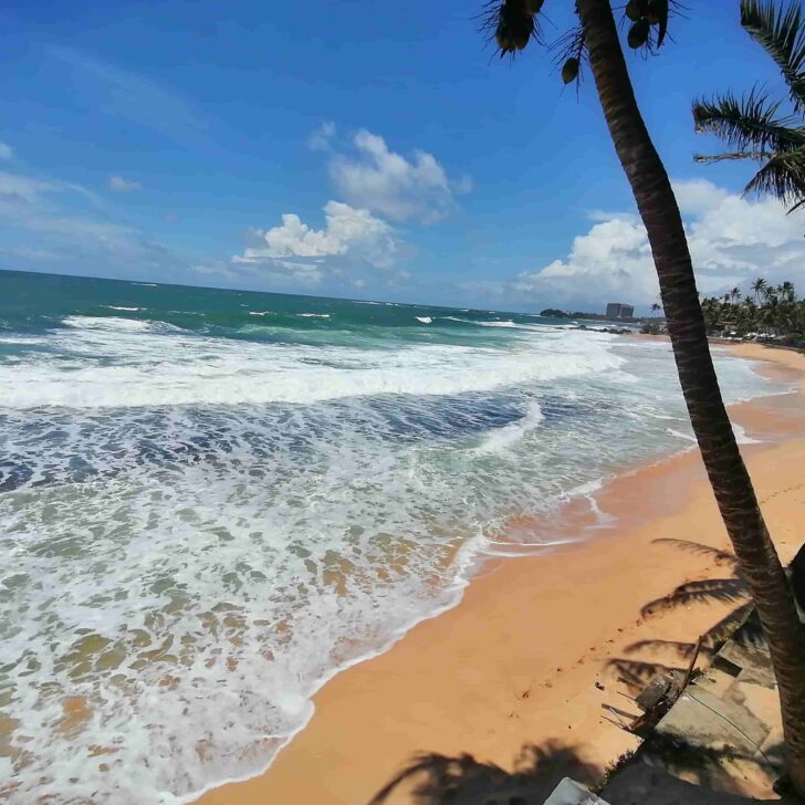 7 Best Beaches In Unawatuna For Swimming, Snorkeling & Surfing