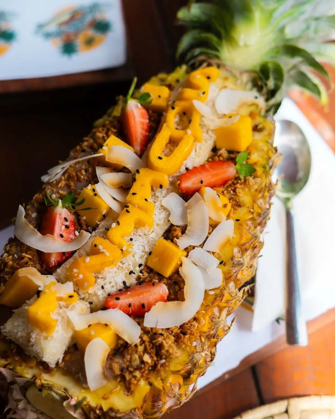 Breakfast granola pineapple