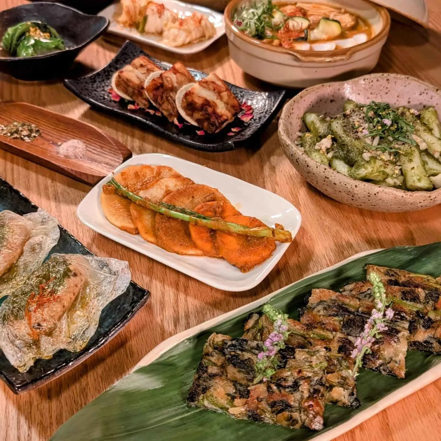 Dishes like White Kimchi Stew, Japchae, White Kimchi, Radish Kimchi